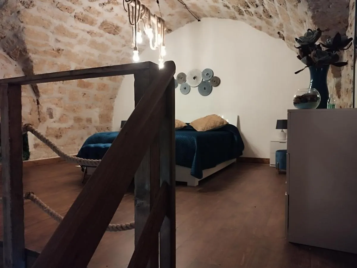 Ecce Homo Apartment Carini Italy
